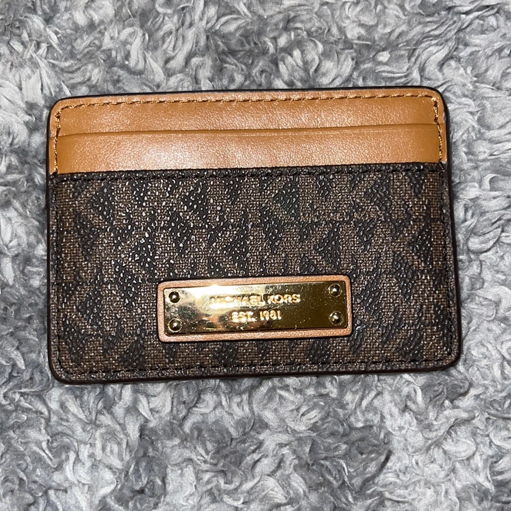 Michael Kors Signature Jet Set Card Holder